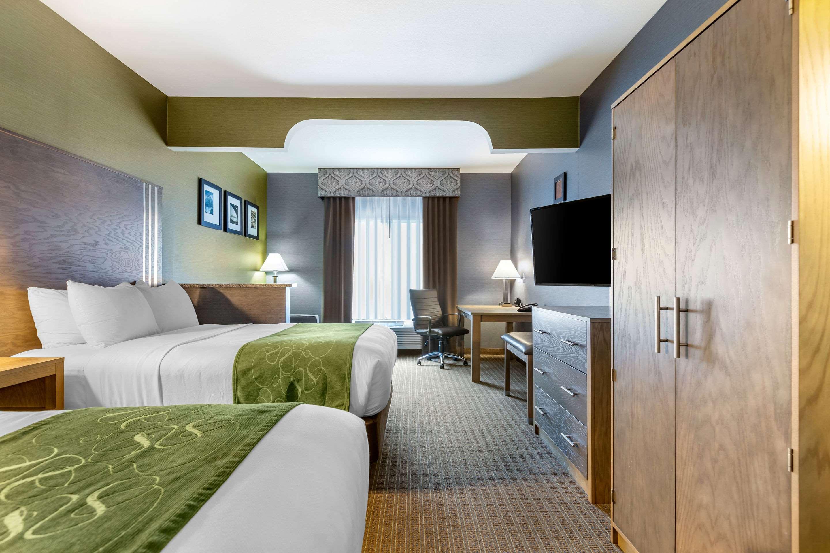 Comfort Suites Southgate-Detroit Екстериор снимка